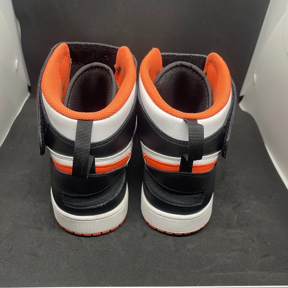 Jordan 1 High Flyease (Turf Orange) - Picture 2 of 8